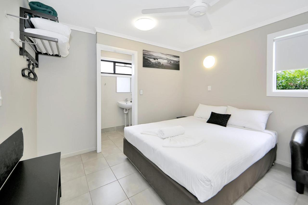 Cane Village Holiday Park Bundaberg Exterior foto