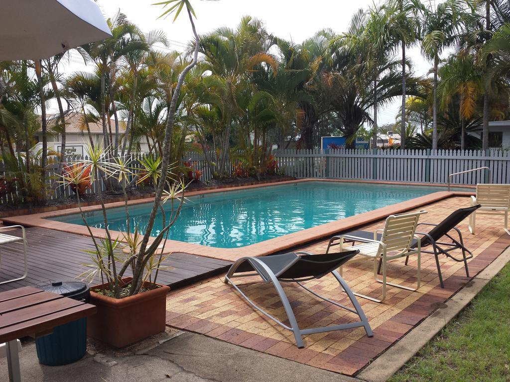 Cane Village Holiday Park Bundaberg Exterior foto