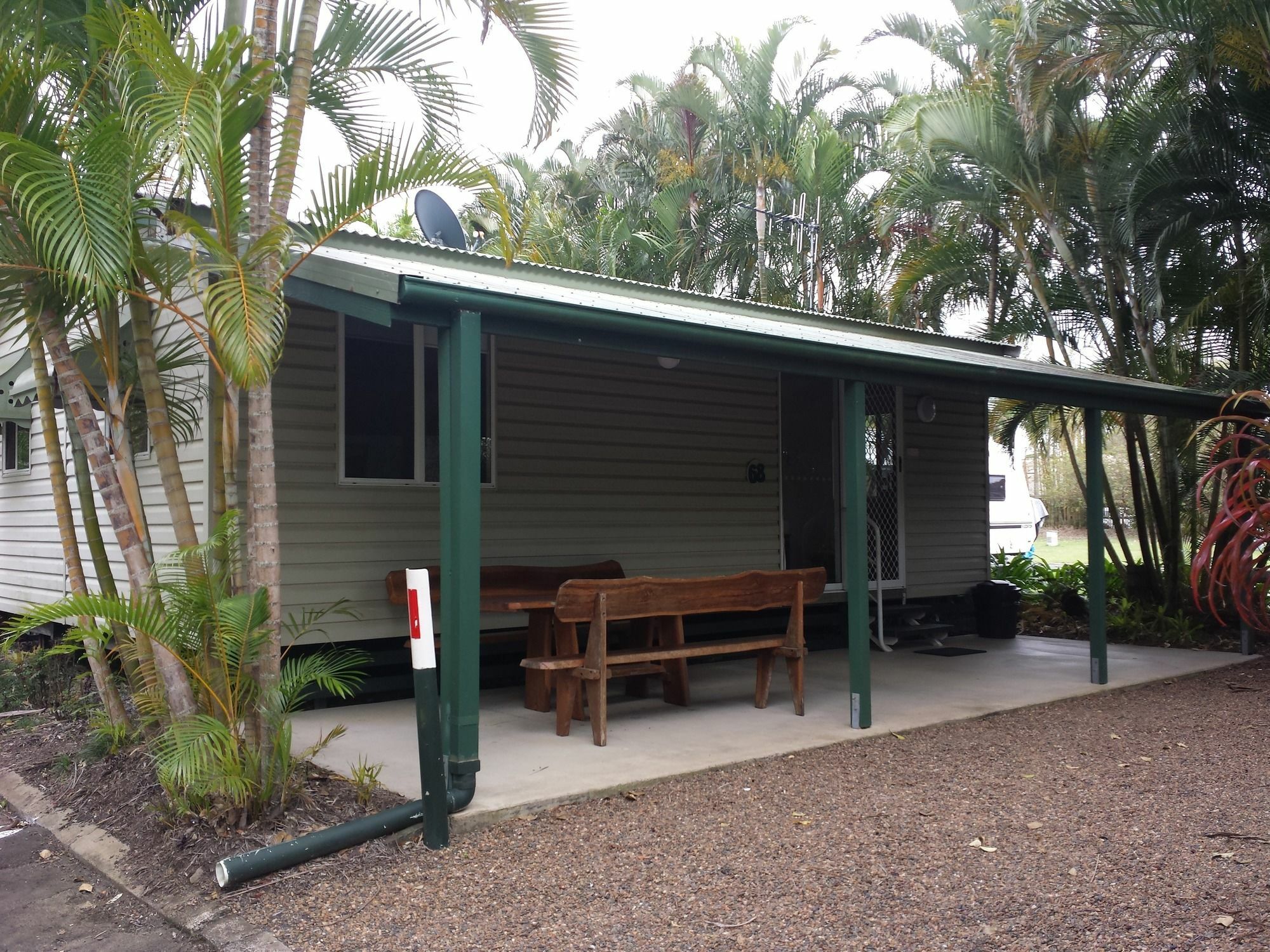 Cane Village Holiday Park Bundaberg Exterior foto